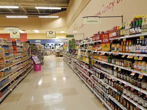 Grocery Store «Hannaford Supermarket», reviews and photos, 19 Clifton Country Rd Suite 16, Clifton Park, NY 12065, USA