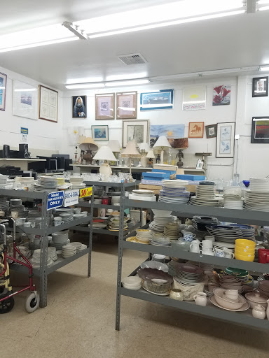 Thrift Store «Council Thrift Shops», reviews and photos, 21716 Sherman Way, Canoga Park, CA 91303, USA