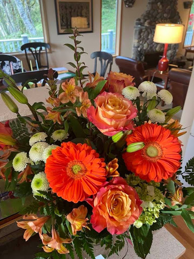 Florist «Flowering Around», reviews and photos, 200 Winslow Way W, Bainbridge Island, WA 98110, USA