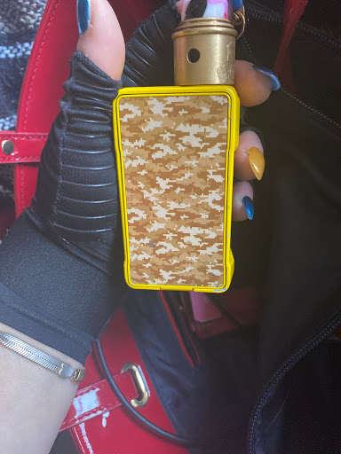 Tobacco Shop «Franklin Smoke Shop», reviews and photos, 24 East Central Street, Franklin, MA 02038, USA