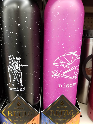 Grocery Store «Grocery Outlet Bargain Market», reviews and photos, 878 Molalla Ave, Oregon City, OR 97045, USA