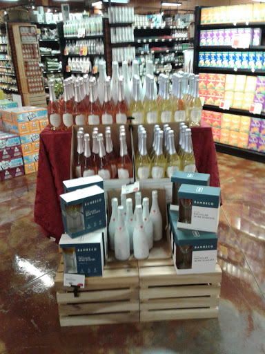 Grocery Store «Earth Fare», reviews and photos, 10903 Parkside Dr, Knoxville, TN 37934, USA