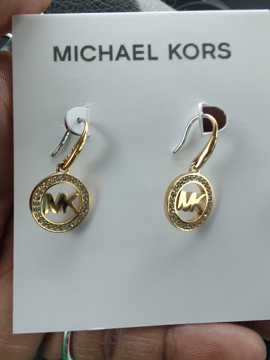 Clothing Store «Ross Dress for Less», reviews and photos, 6650 Garners Ferry Rd, Columbia, SC 29209, USA