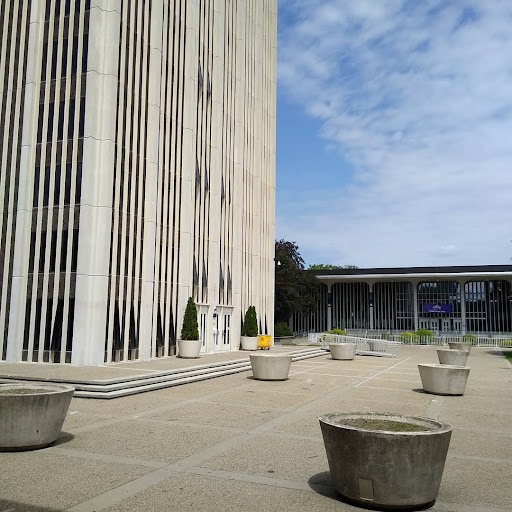 University at Albany image 3