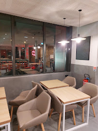 Atmosphère du Restaurant KFC Orléans Olivet à Orléans - n°7