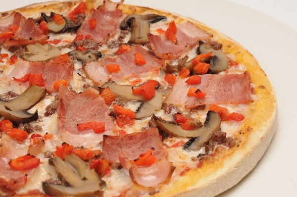 PIZZERIA CARLOS VALENCIA