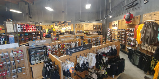 Camping Store «REI», reviews and photos, 2425 Iron Point Rd, Folsom, CA 95630, USA