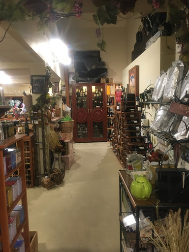 Wine Store «Wine Vine», reviews and photos, 142 Highland St, Worcester, MA 01609, USA