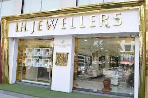 Ishwarlal Harjivandas Jewellers Pvt. Ltd image