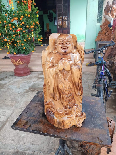 điêu khắc tượng gỗ