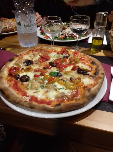 PIZZERIA MICHELANGELO di NICOTRA SALVATORE in Mascalucia, Città Metropolitana di Catania