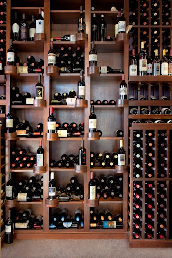 Wine Store «Needham Center Fine Wines», reviews and photos, 1013 Great Plain Ave, Needham, MA 02492, USA