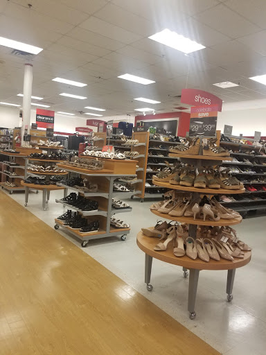 Department Store «T.J. Maxx», reviews and photos, 444 State Rd, North Dartmouth, MA 02747, USA