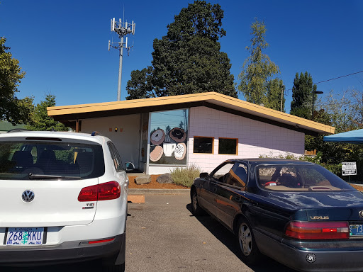 Donut Shop «Donut Day», reviews and photos, 18955 SW Tualatin Valley Hwy, Beaverton, OR 97006, USA