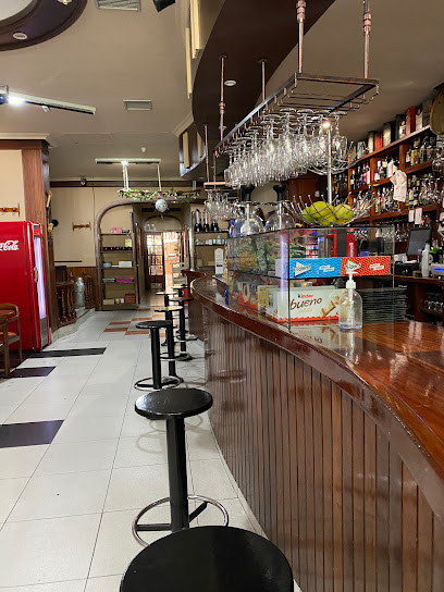 Café-Bar Alameda - Praza da Alameda, N°29, bajo, 32600 Verín, Province of Ourense, Spain