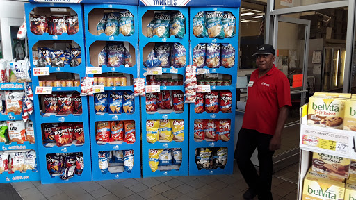 Grocery Store «ShopRite of Garnerville», reviews and photos, 56 W Ramapo Rd, Garnerville, NY 10923, USA