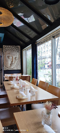 Atmosphère du Restaurant thaï Maythai Paris - Restaurant & Brunch - n°9