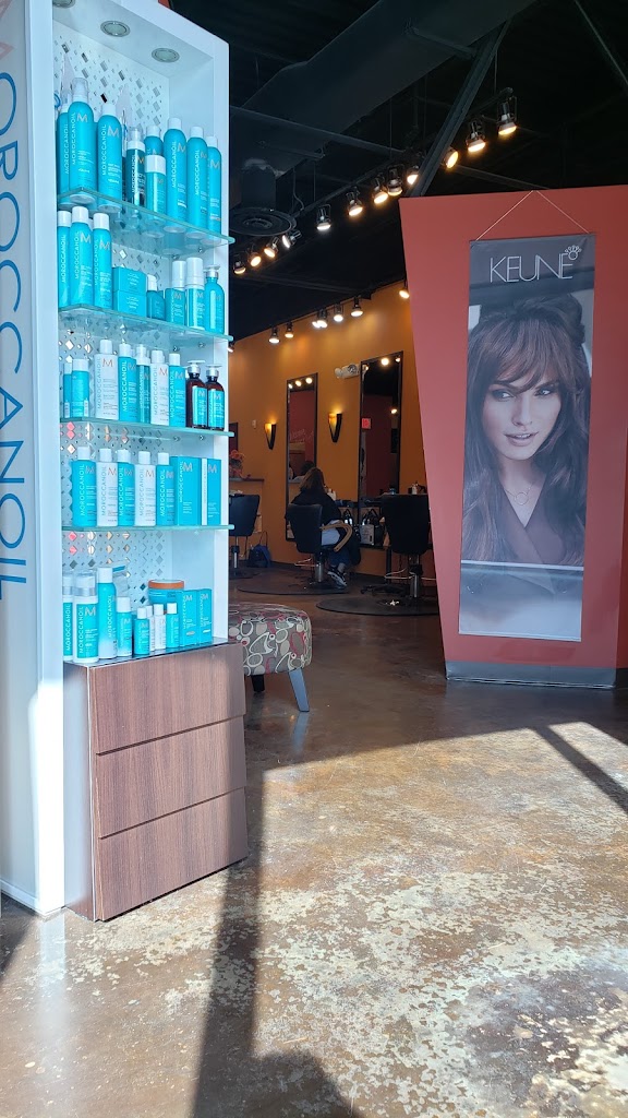 Divas Salon & Spa 34787