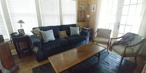 Furniture Warehouse, 210 TX-46, Seguin, TX 78155, USA, 