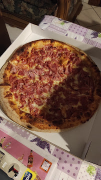 Plats et boissons du Pizzeria Deli pizza à Sars-Poteries - n°6