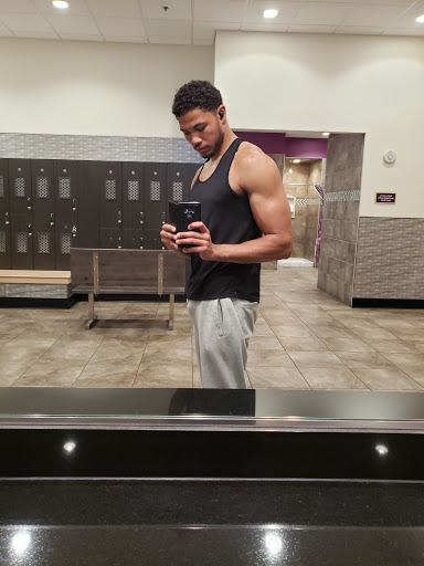 Gym «Planet Fitness», reviews and photos, 4001 California Ave, Bakersfield, CA 93309, USA