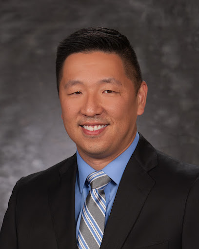 Dr. Peter L. Loo, MD