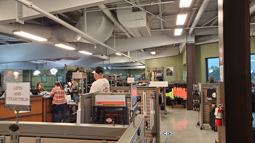 Harley-Davidson Dealer «Rawhide Harley-Davidson», reviews and photos, 725 N Rawhide, Olathe, KS 66061, USA