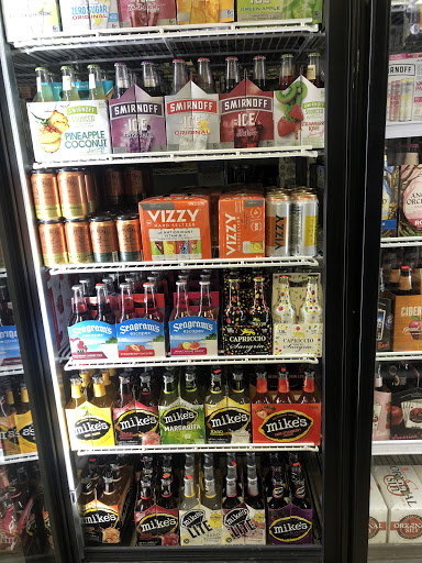 Liquor Store «Village Party Store & Deli», reviews and photos, 5589 E M 36 # A3, Pinckney, MI 48169, USA