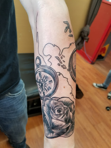 Explore tattoo ideas for men's shoulders, creative tattoo ideas in Meridian, available at SK-Tattoo1
