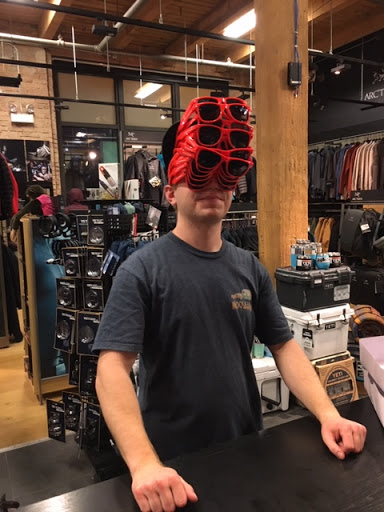 Outdoor Sports Store «Moosejaw», reviews and photos, 1901 N Clybourn Ave, Chicago, IL 60614, USA