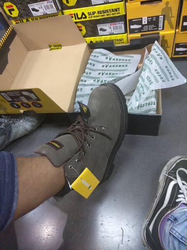 Shoe Store «WSS», reviews and photos, 20900 Sherman Way, Canoga Park, CA 91303, USA