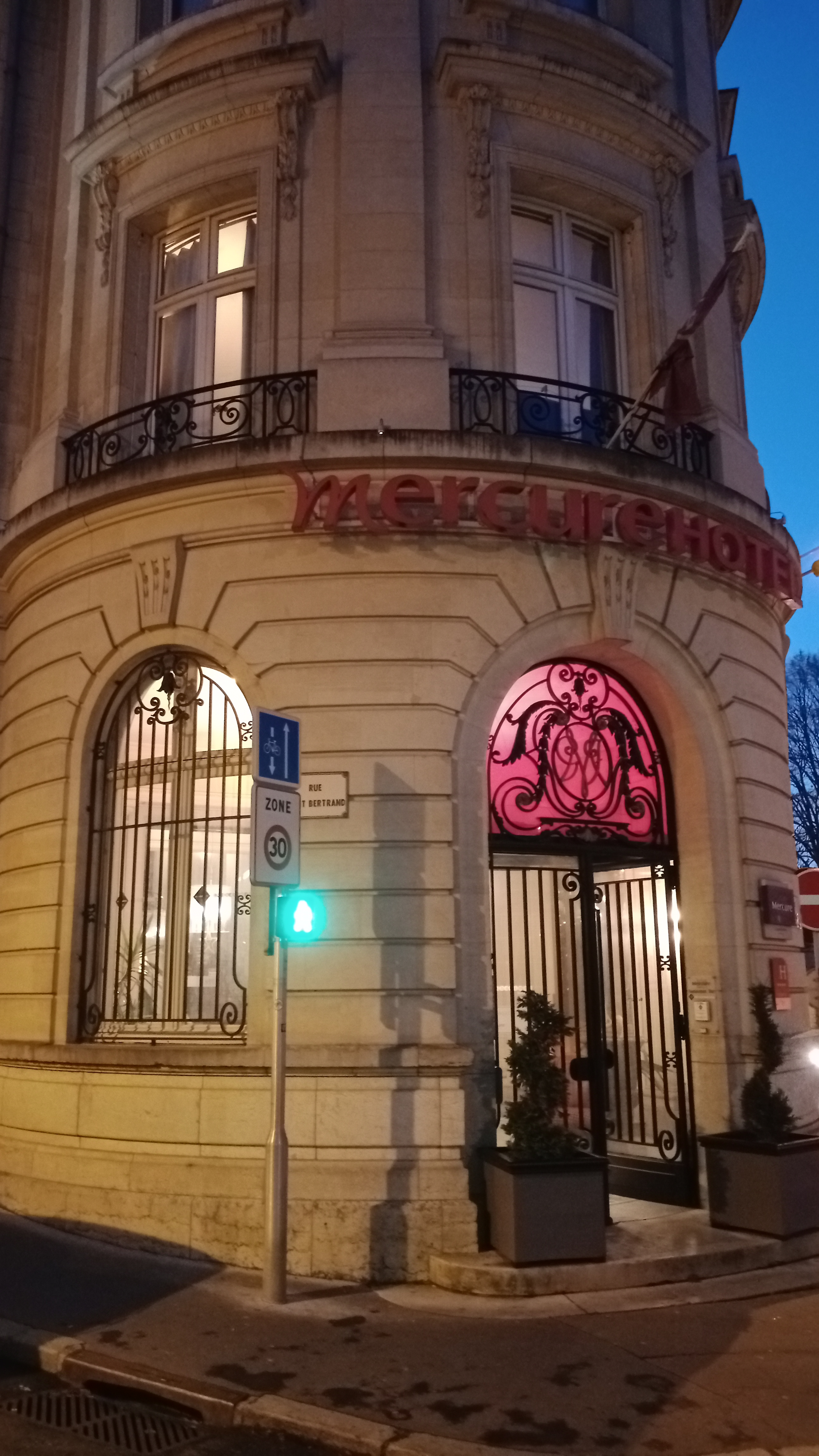 Photo n° 3 de l'avis de Icare.h fait le 03/12/2021 à 15:50