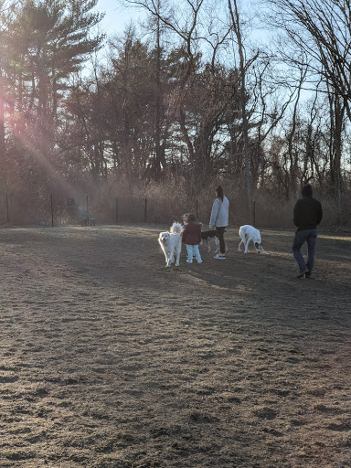 Dog Park «Portsmouth RI Dog Park», reviews and photos, 77 Bradford Ave, Portsmouth, RI 02871, USA