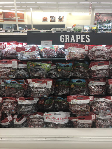 Supermarket «Hy-Vee», reviews and photos, 7117 N Prospect Ave, Gladstone, MO 64119, USA