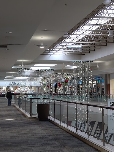 Shopping Mall «Towne East Square», reviews and photos, 7700 E Kellogg Dr, Wichita, KS 67207, USA