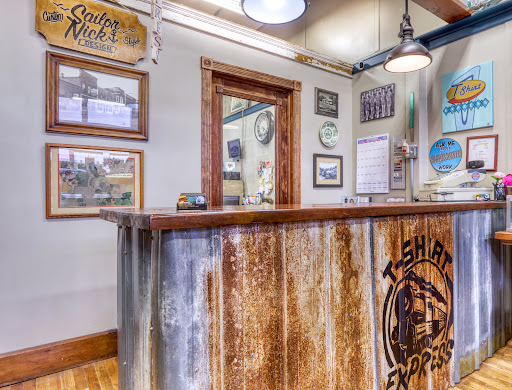 Embroidery Shop «T-Shirt Express», reviews and photos, 165 E Jefferson St, Franklin, IN 46131, USA