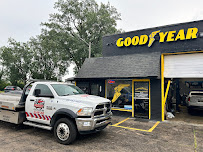 Groesbeck Auto Repair - Photo 5 - Car repair in Warren, MI, Warren