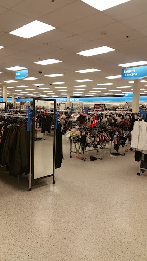 Clothing Store «Ross Dress for Less», reviews and photos, 521 S Plano Rd, Richardson, TX 75081, USA