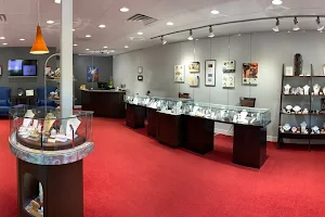 UniQ Jewelry Gallery image