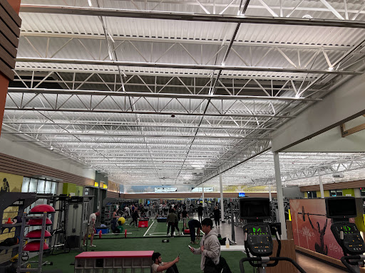 Auto Parts Store «Pep Boys Auto Parts & Service», reviews and photos, 518 Old Post Rd, Edison, NJ 08817, USA