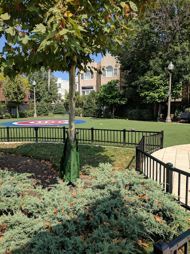 Park «Margaret Donahue Park», reviews and photos, 1230 W School St, Chicago, IL 60657, USA