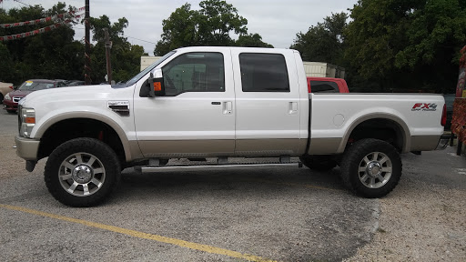 Used Car Dealer «Veracity Auto Center», reviews and photos, 1963 Austin Hwy, San Antonio, TX 78218, USA