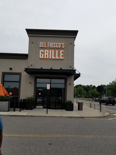 Shopping Mall «Walt Whitman Shops», reviews and photos, 160 Walt Whitman Rd, Huntington Station, NY 11746, USA