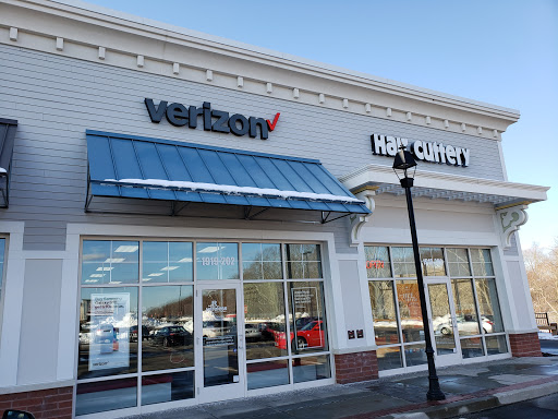 Cell Phone Store «Verizon Authorized Retailer / RW - Guilford CT», reviews and photos, 1919 Boston Post Rd #202, Guilford, CT 06437, USA