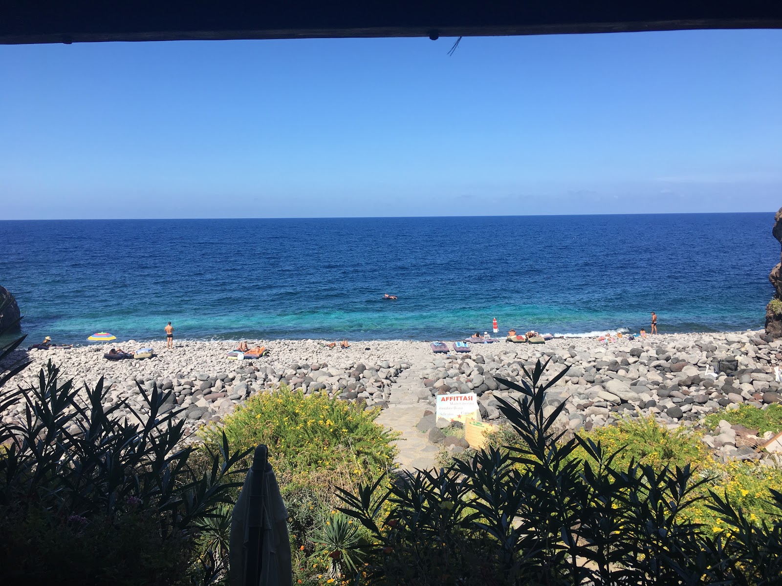 Scario beach'in fotoğrafı imkanlar alanı