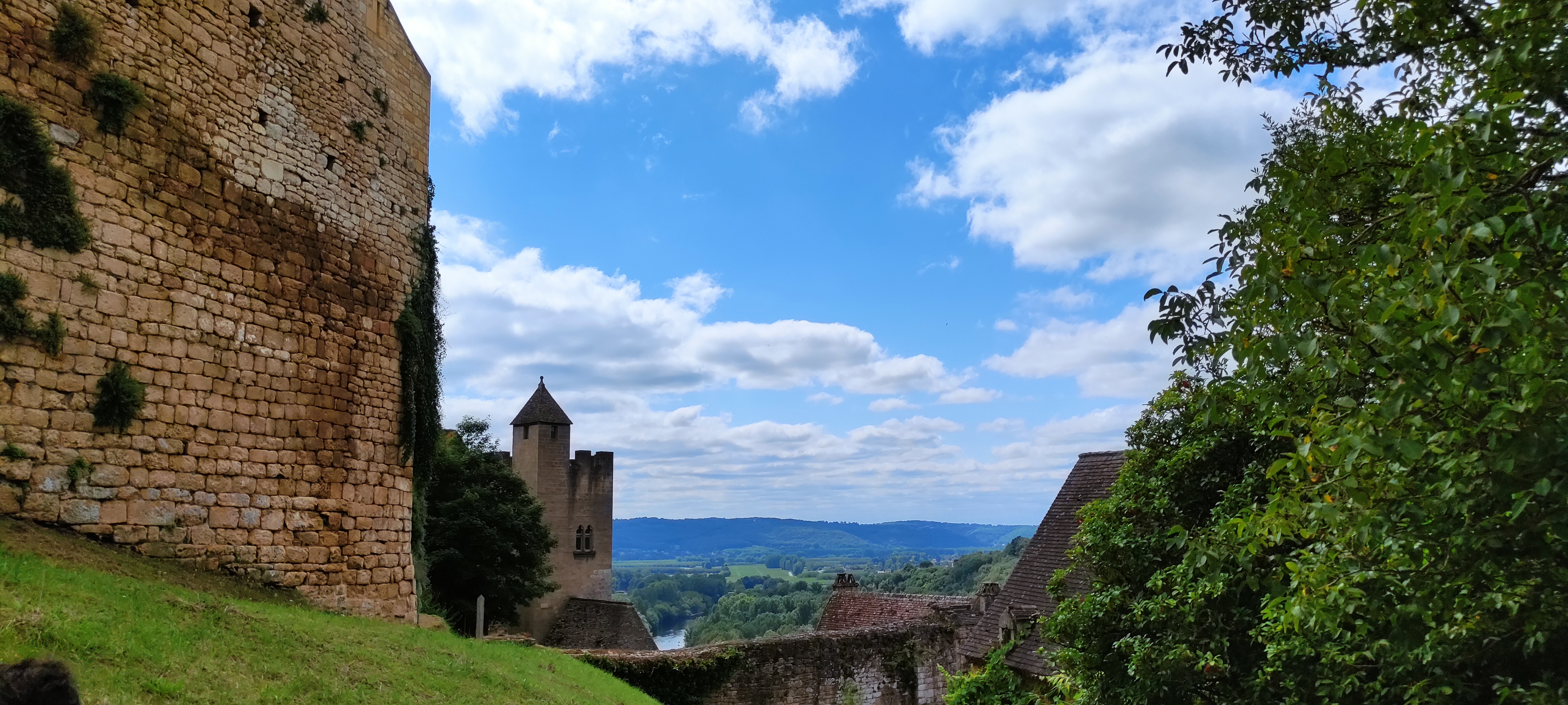 Photo n° 49 de l'avis de Loack.i fait le 19/08/2021 à 21:17