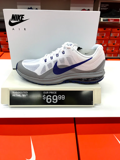 Sporting Goods Store «Nike Factory Store», reviews and photos, 1622 Galleria Blvd, Brentwood, TN 37027, USA