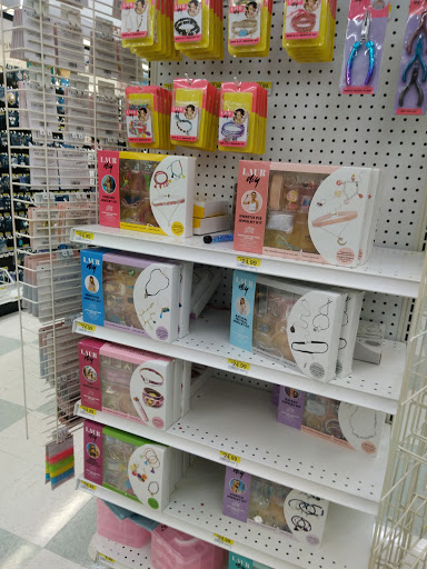 Fabric Store «Jo-Ann Fabrics and Crafts», reviews and photos, 714 Commons Dr, Geneva, IL 60134, USA