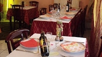 Atmosphère du KASHMIR FONTAINEBLEAU Restaurant indien recommandé Gault Millau Petit Futé 2024 - n°7