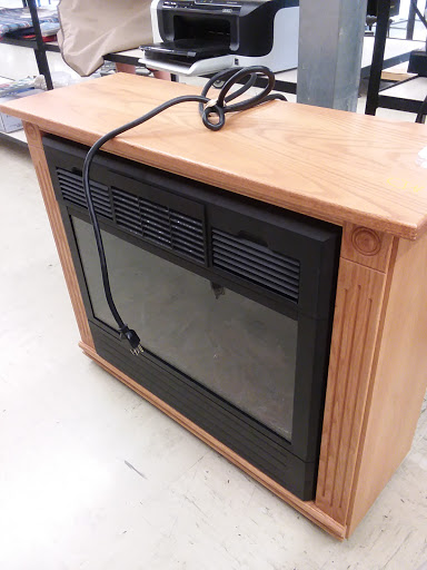 Thrift Store «Thrift Town», reviews and photos, 410 El Camino Ave, Sacramento, CA 95815, USA